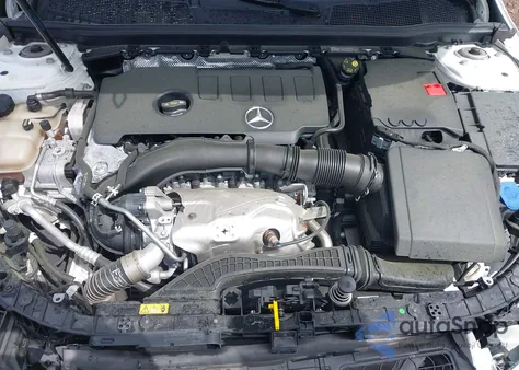 2019 Mercedes-Benz A 220 z USA, uszkodzony, nr VIN WDD3G4EB4KW013284